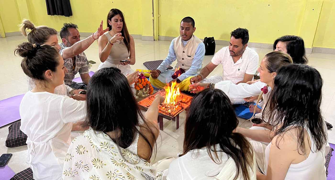 Rishikesh ritual fire